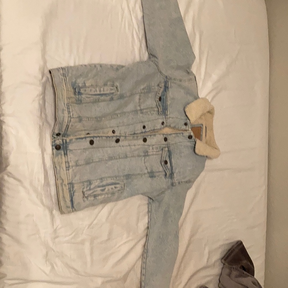 Jean jacket wool inside warm and comfy fashion
